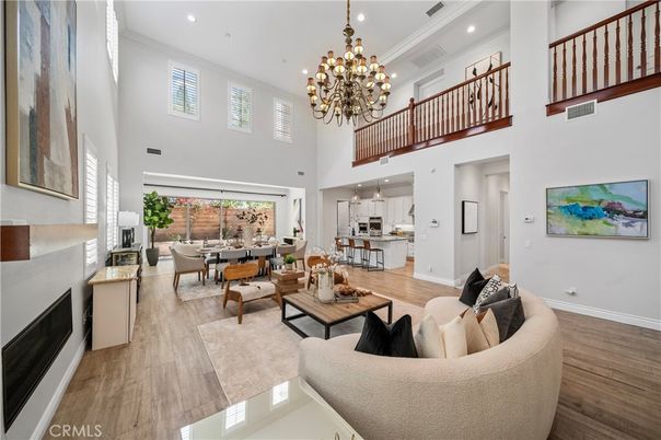 Chandelier, Dining room, Interior, Living room, Recessed Lighting, Wood Texture Flooring