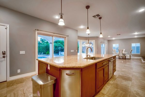 Dining room, Interior, Kitchen, Pendant Lights, Recessed Lighting