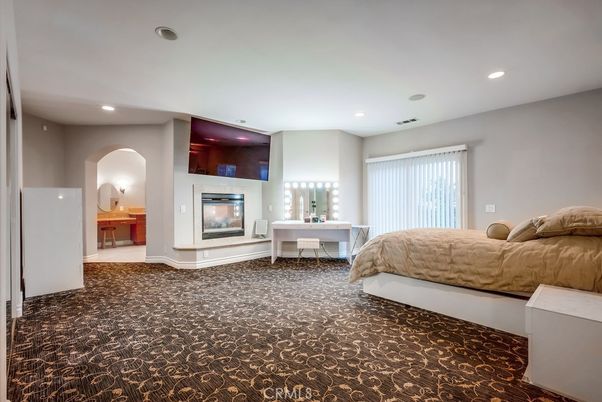 Bedroom, Fireplace, Interior, Recessed Lighting