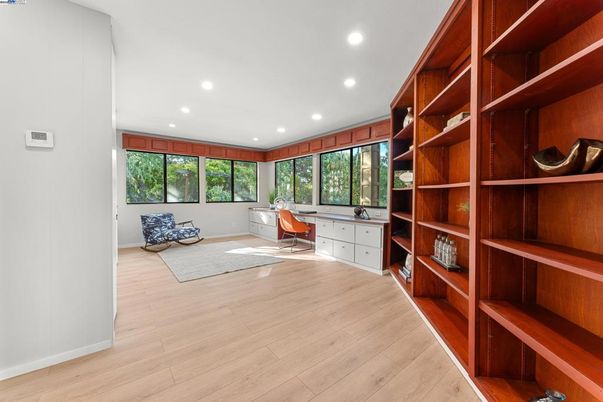 Home Office, Interior, Recessed Lighting, Wood Texture Flooring