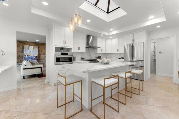 Interior, Kitchen, Pendant Lights, Recessed Lighting, Stainless Steel Appliances