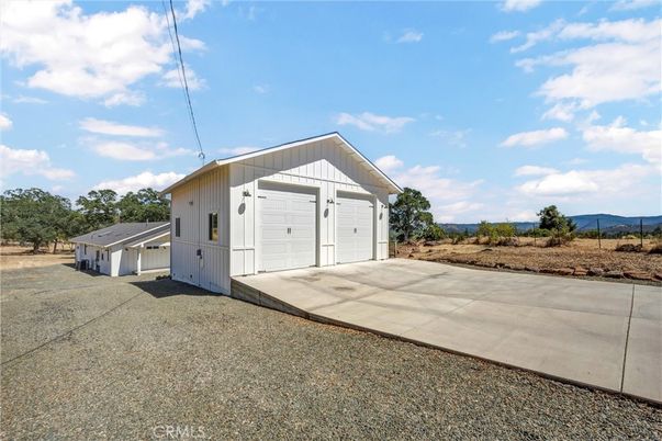 Backyard, Detached Garage, Exterior