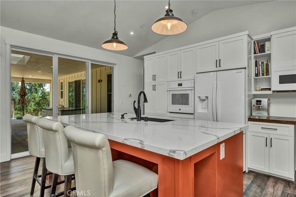 Interior, Kitchen, Pendant Lights, Recessed Lighting, Wood Texture Flooring