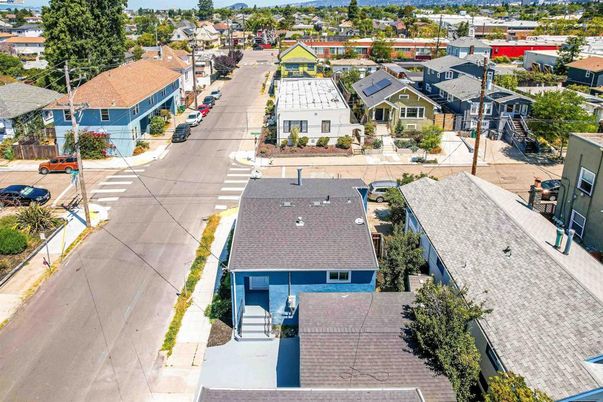 Exterior, Drone