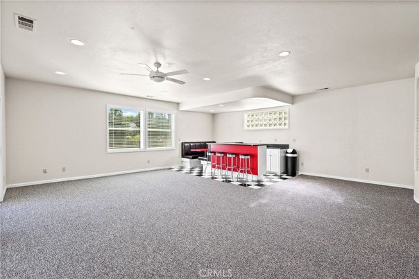 Empty room, Interior, Recessed Lighting