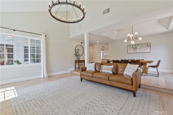 Dining room, Interior, Living room, Pendant Lights, Recessed Lighting, Wood Texture Flooring