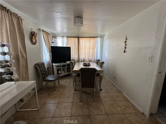 Dining room, Interior