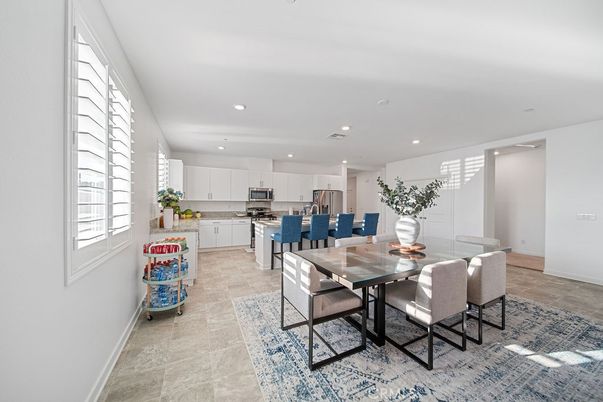 Dining room, Interior, Kitchen, Recessed Lighting, Stainless Steel Appliances