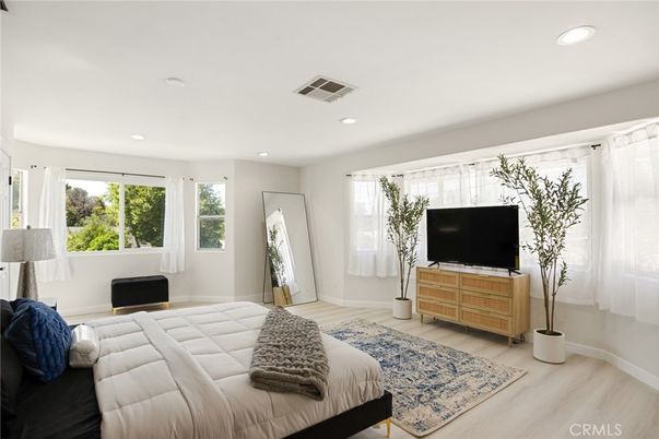 Bedroom, Interior, Recessed Lighting, Wood Texture Flooring