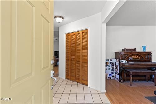 Interior, Piano, Wood Texture Flooring