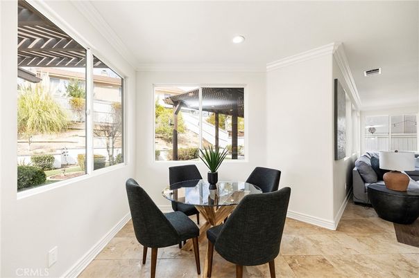 Dining room, Interior, Recessed Lighting