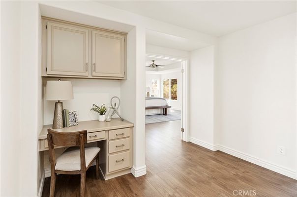Bedroom, Home Office, Interior, Wood Texture Flooring