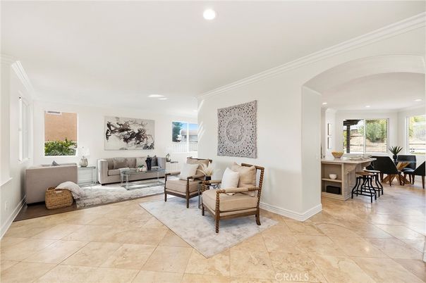 Dining room, Interior, Living room, Recessed Lighting