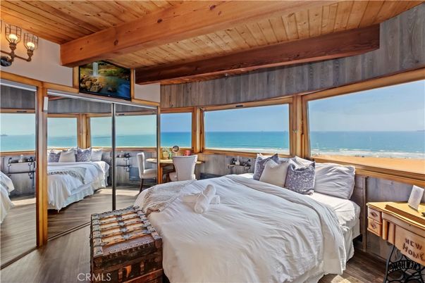 Bedroom, Interior, Water, Wooden Beams, Wooden Ceilings, Wood Texture Flooring