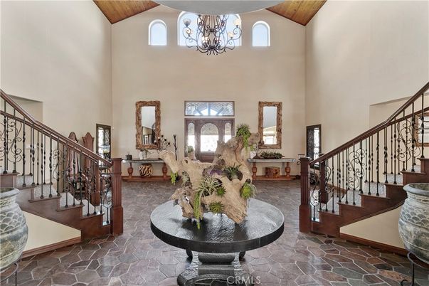 Chandelier, Interior, Wooden Beams