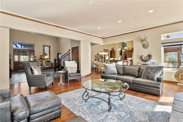 Interior, Kitchen, Living room, Recessed Lighting, Wood Texture Flooring