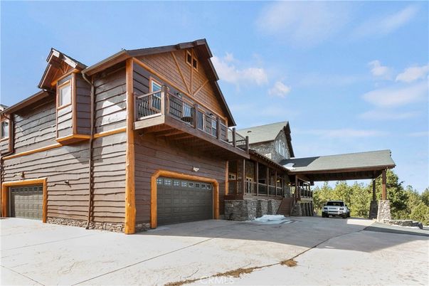 Attached, Exterior, Facade, Log Home