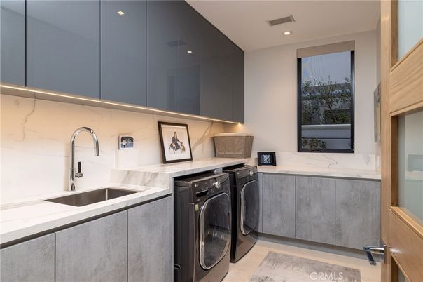 Interior, Recessed Lighting, Washer
