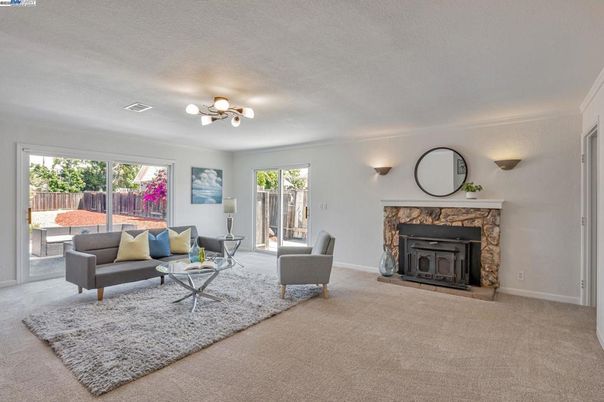 Fireplace, Interior, Living room