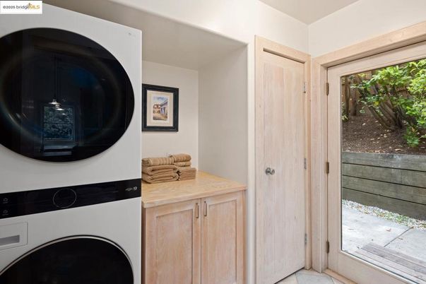 Interior, Utility Closets, Washer