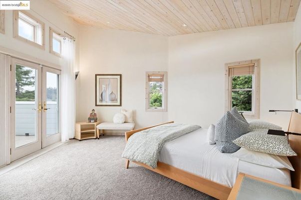 Bedroom, Interior, Recessed Lighting, Wooden Ceilings