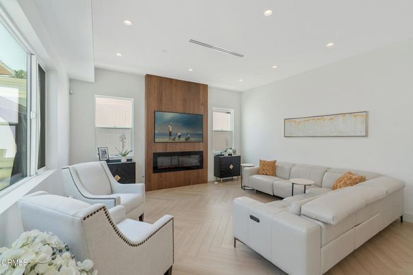 Fireplace, Interior, Living room, Recessed Lighting, Wood Texture Flooring, Wooden Walls
