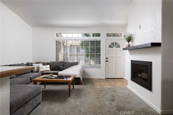 Fireplace, Interior, Living room
