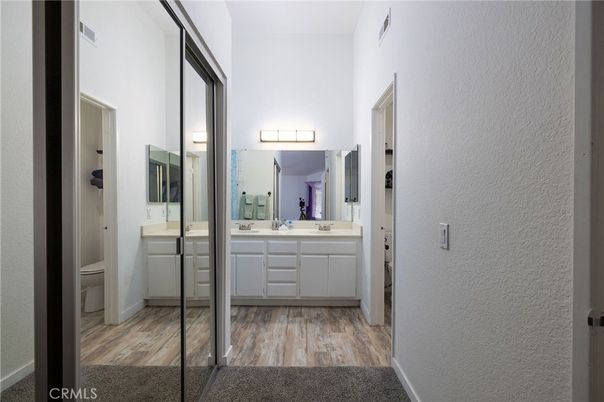 Bathroom, Dual Sink Vanities, Interior, Wood Texture Flooring
