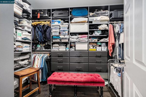Interior, Walk-in Closets, Wood Texture Flooring