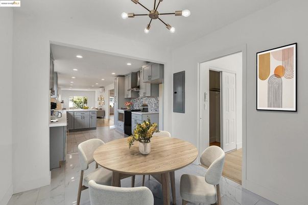 Dining room, Interior, Kitchen, Marble, Pendant Lights, Recessed Lighting
