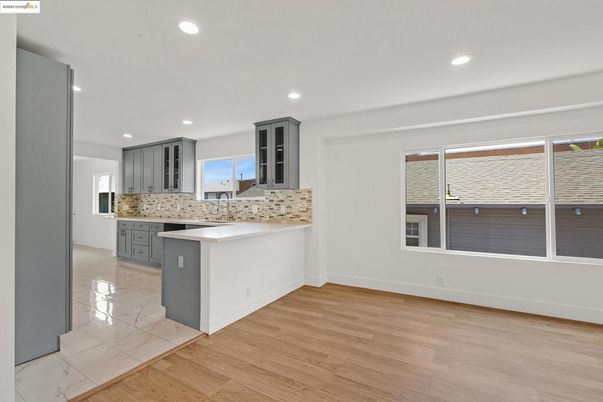 Interior, Kitchen, Recessed Lighting, Wood Texture Flooring