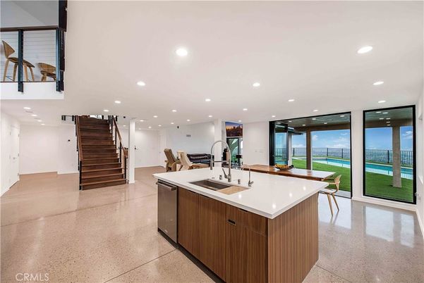 Interior, Kitchen, Recessed Lighting, Water