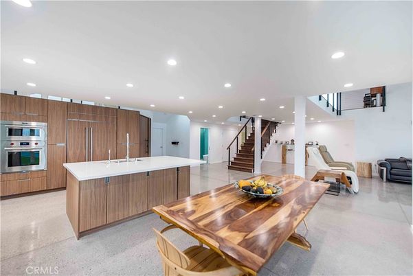 Dining room, Interior, Kitchen, Recessed Lighting, Stainless Steel Appliances