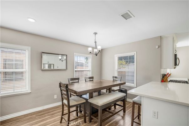 Chandelier, Dining room, Interior, Recessed Lighting, Wood Texture Flooring