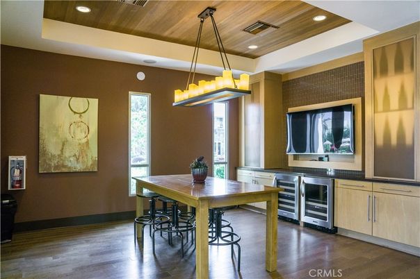 Chandelier, Interior, Kitchen, Pendant Lights, Recessed Lighting, Wooden Ceilings, Wood Texture Flooring