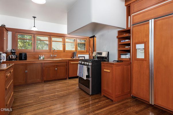 Interior, Kitchen, Pendant Lights, Wood Texture Flooring