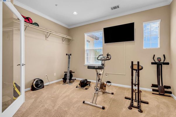 Fitness Equipment, Interior, Recessed Lighting