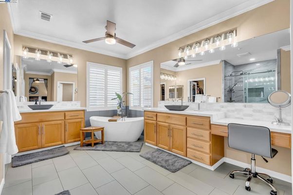 Bathroom, Dual Sink Vanities, Free Standing Baths, Interior, Recessed Lighting