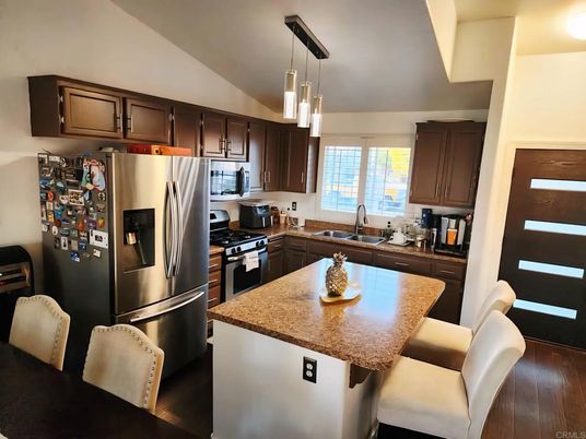 Interior, Kitchen, Pendant Lights, Wood Texture Flooring