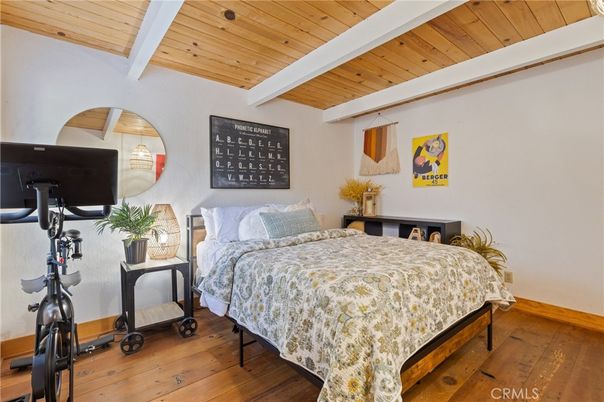 Bedroom, Fitness Equipment, Interior, Wooden Ceilings, Wood Texture Flooring