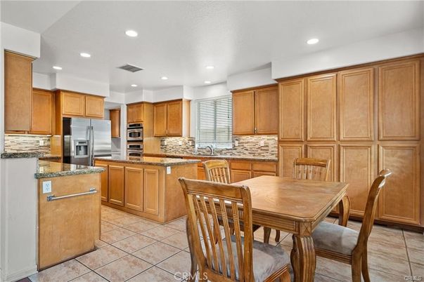 Dining room, Interior, Kitchen, Recessed Lighting, Stainless Steel Appliances