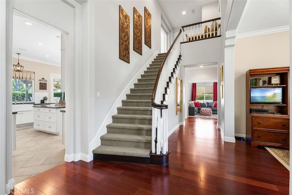 Interior, Pendant Lights, Recessed Lighting, Wood Texture Flooring