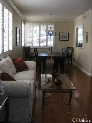 Chandelier, Dining room, Interior, Living room, Pendant Lights, Wood Texture Flooring