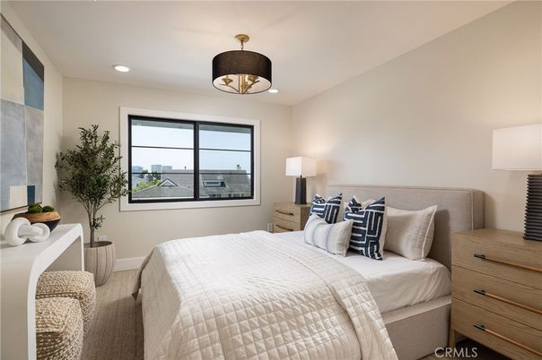 Bedroom, Interior, Recessed Lighting, Water