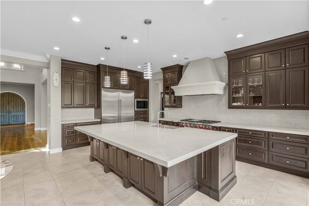 Interior, Kitchen, Pendant Lights, Recessed Lighting, Stainless Steel Appliances
