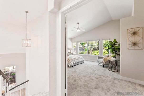 Bedroom, Interior, Pendant Lights
