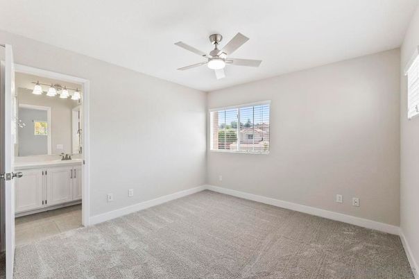 Bathroom, Empty room, Interior