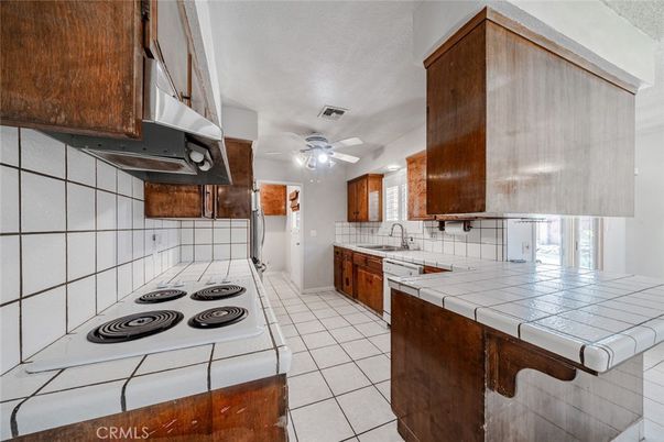 Interior, Kitchen, Tile Countertops