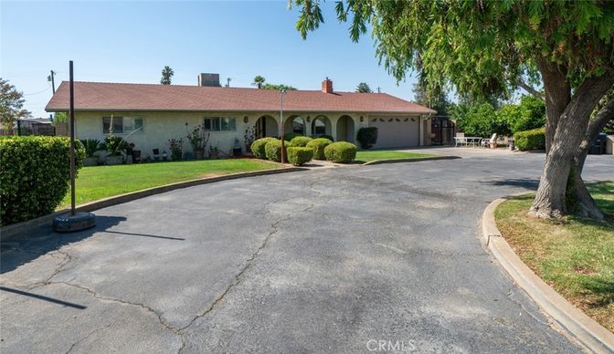 Attached, Backyard, Exterior, Facade, Ranch
