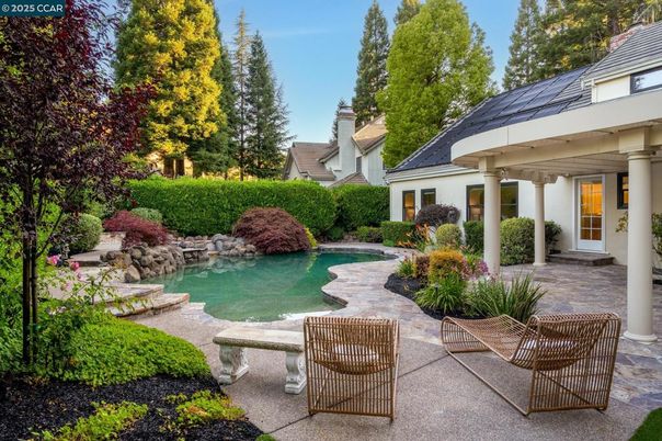 Exterior, Pool, Solar Panels